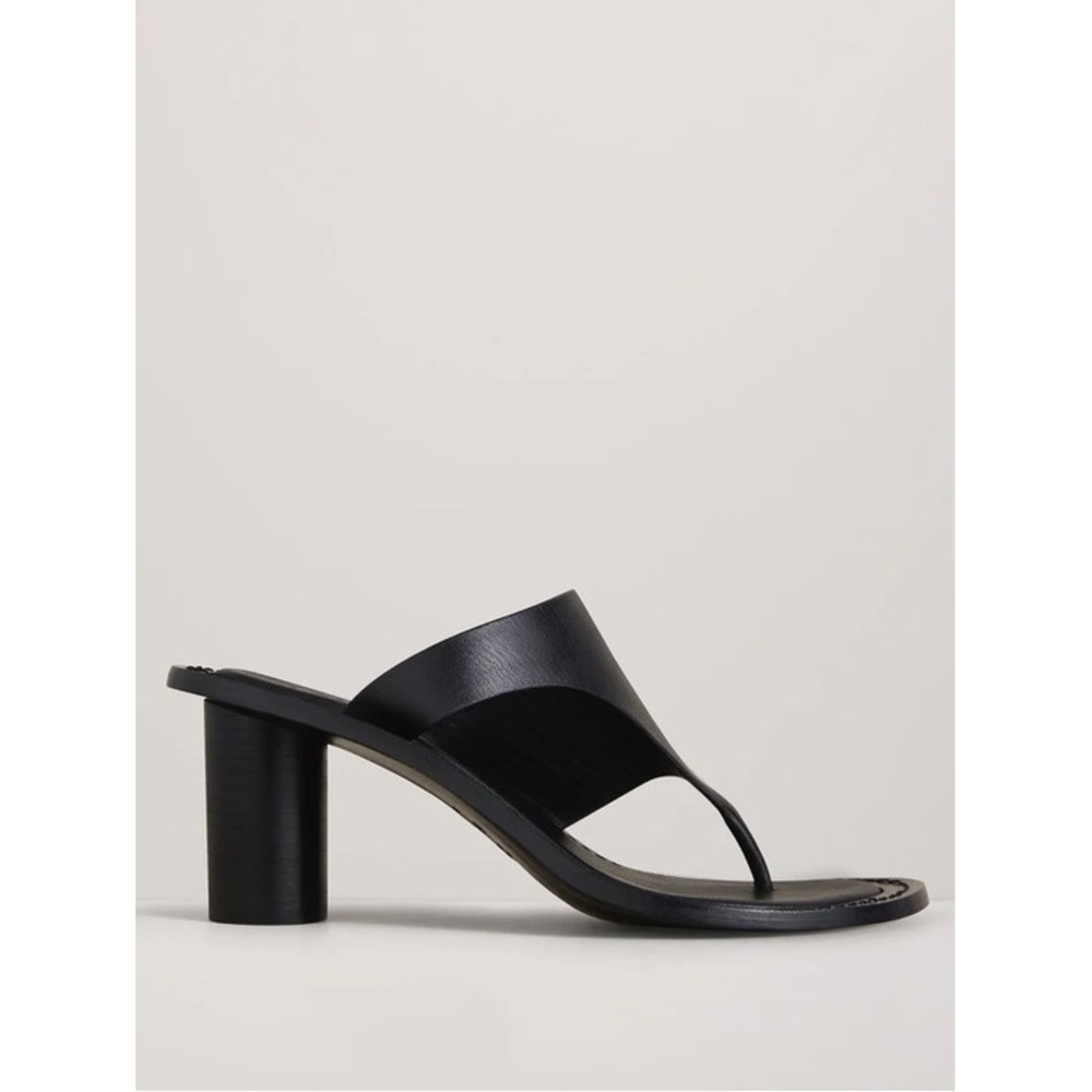 A. Emery Hardie Leather Minimalist Thong Block Heel Sandals Womens 40 US9 Black